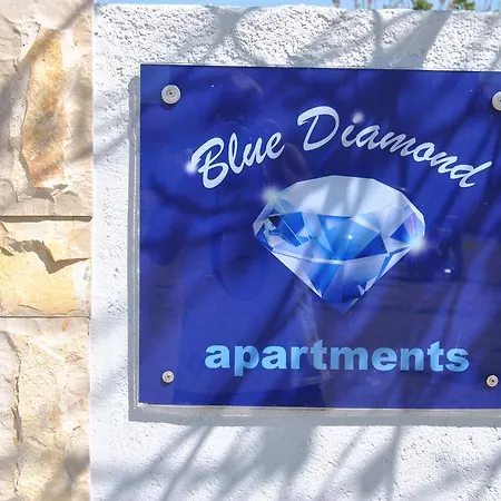 House With Swimming Pool Blue Diamond Povljana